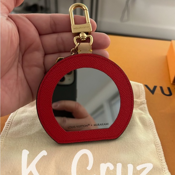 Louis Vuitton Red Mirror Keychain - Picture 2 of 9